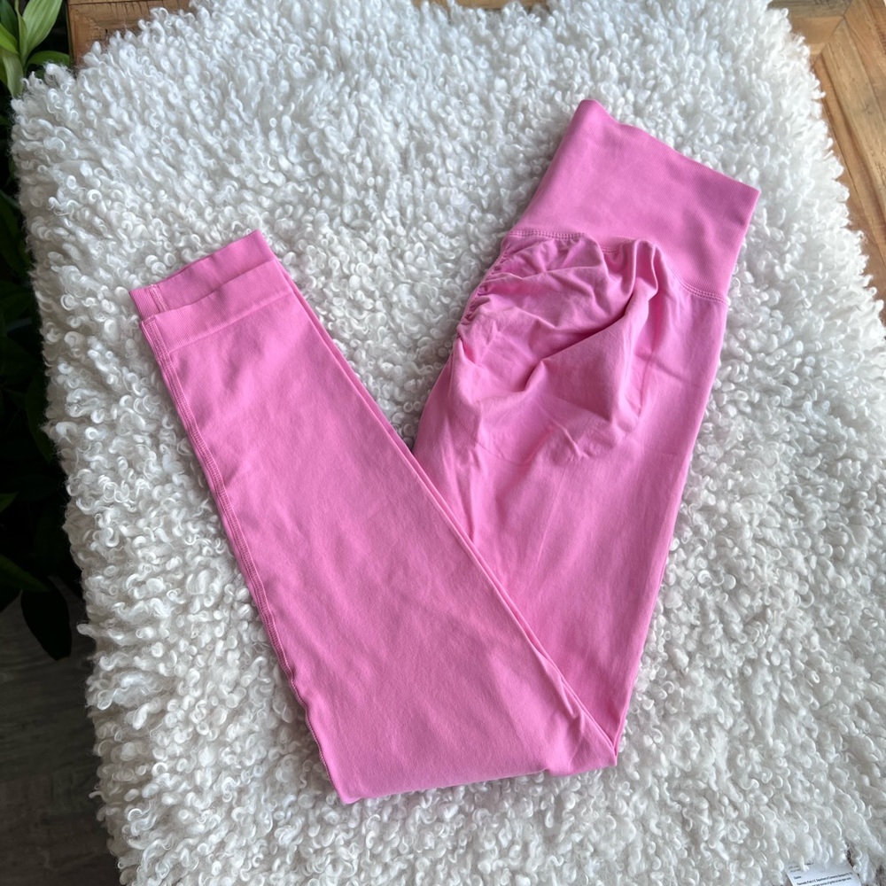💘💖Brand New Pink Legging